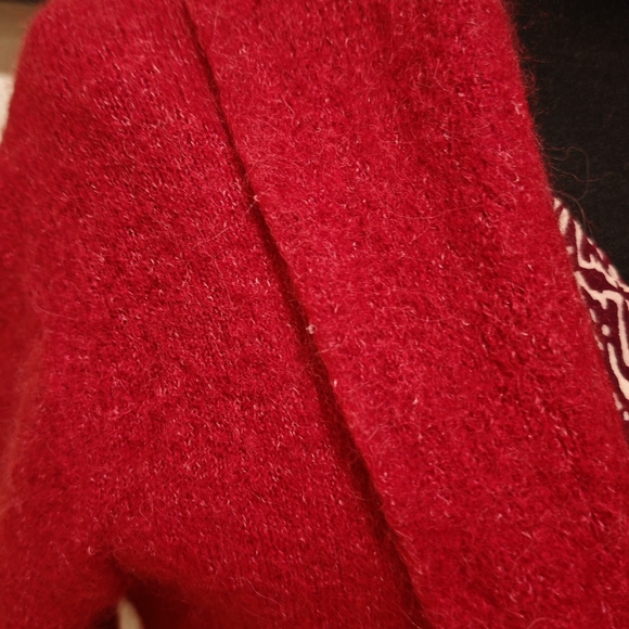 Country Road Red Women's Cardigan - Picture 13 of 14